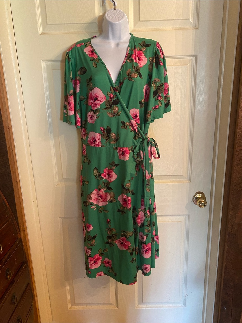 Acting Pro Green Wrap Midi Dress with Pink Floral Print